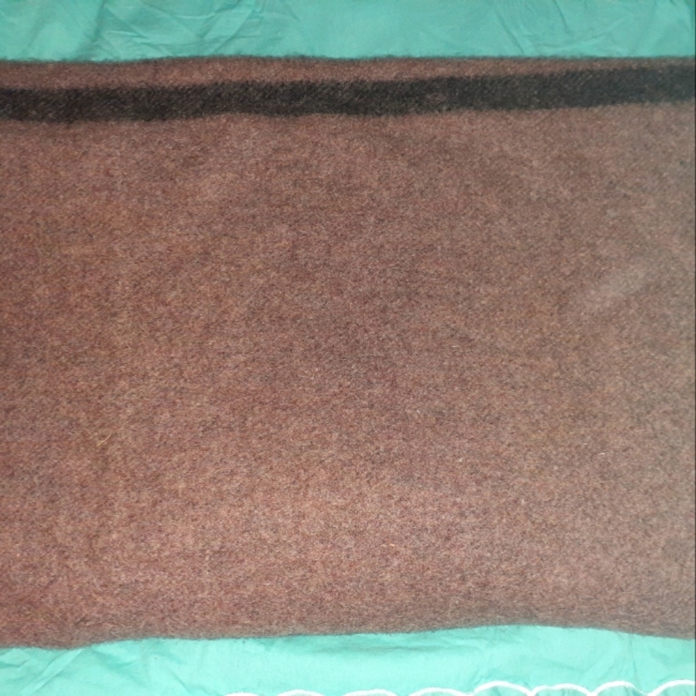 Globe mills of Ontario 100% wool